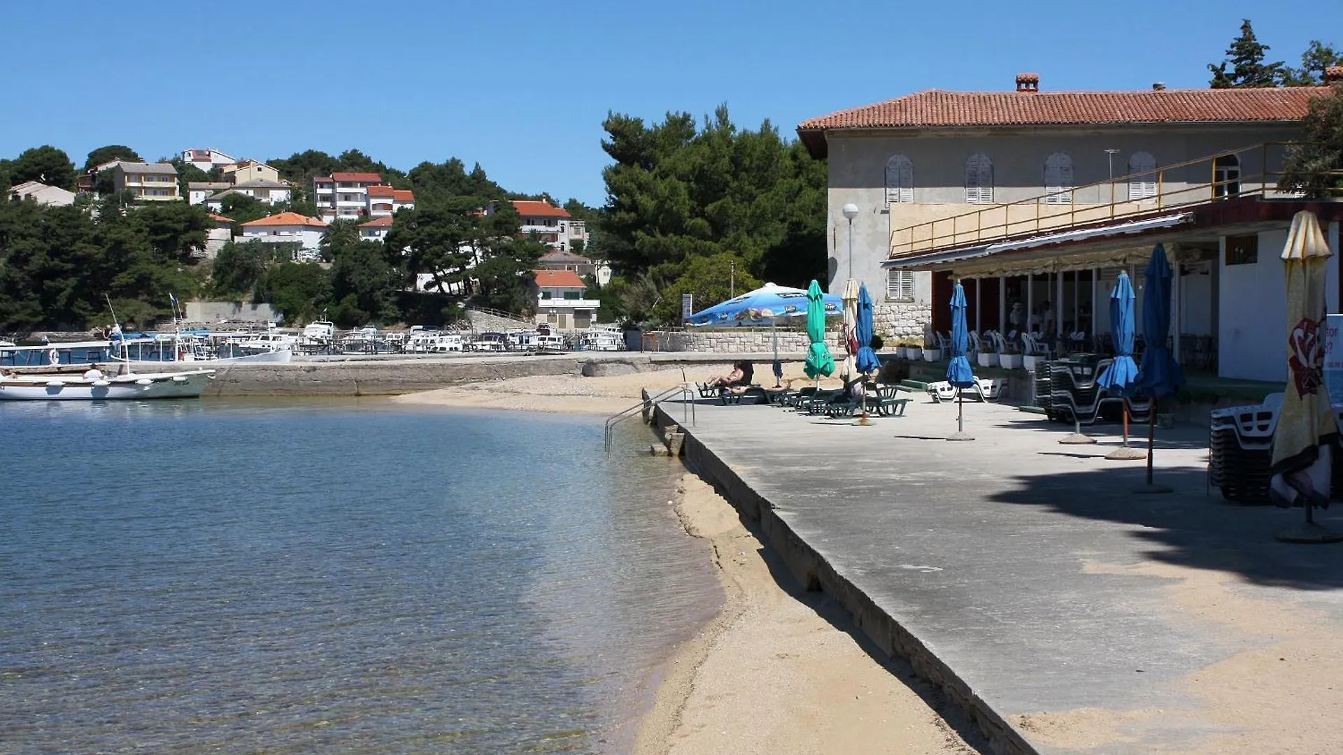 Apartments With A Parking Space Palit, Rab - 24073 Rab Town
